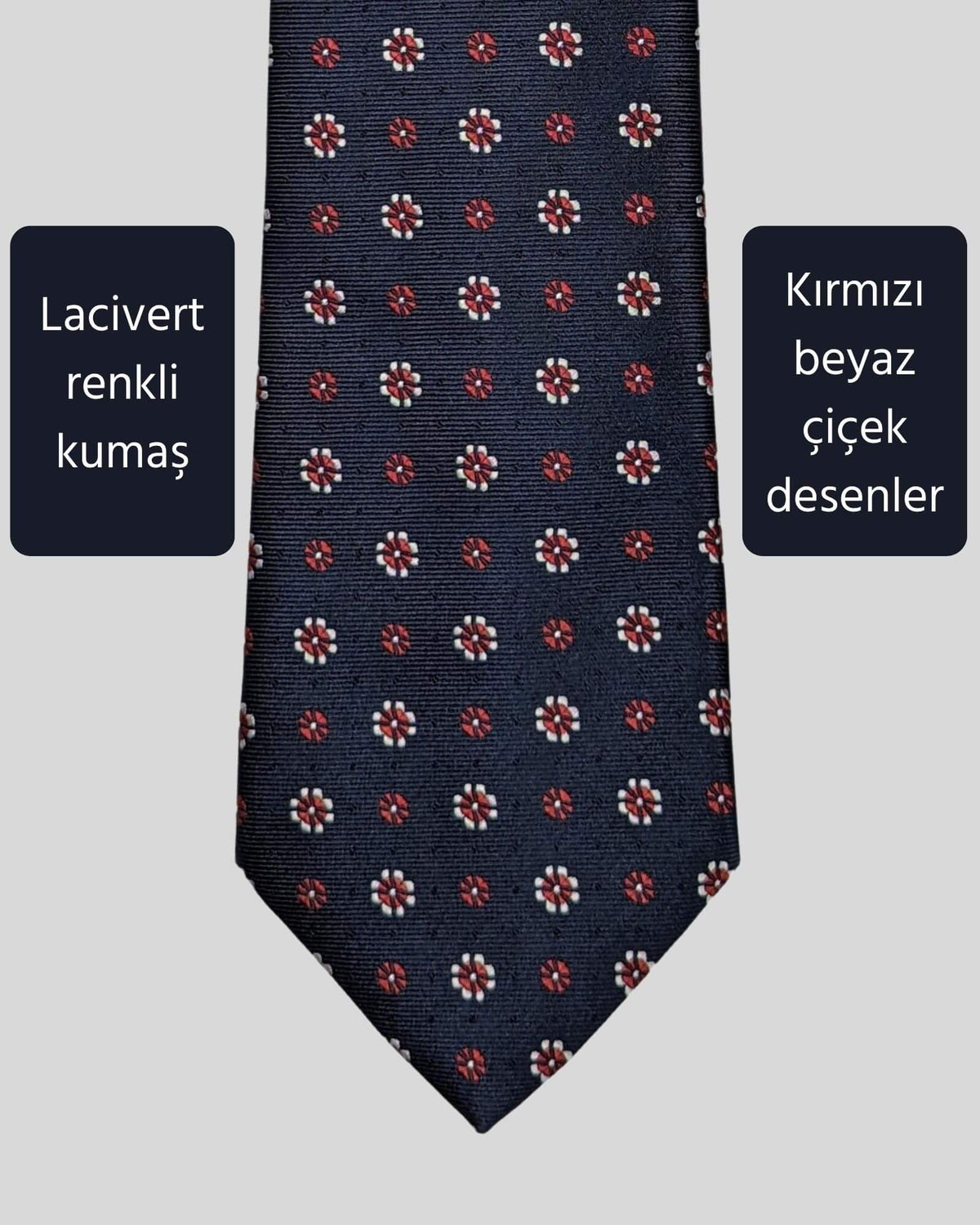 Kumovo çiçek desenli lacivert doktor kravatı