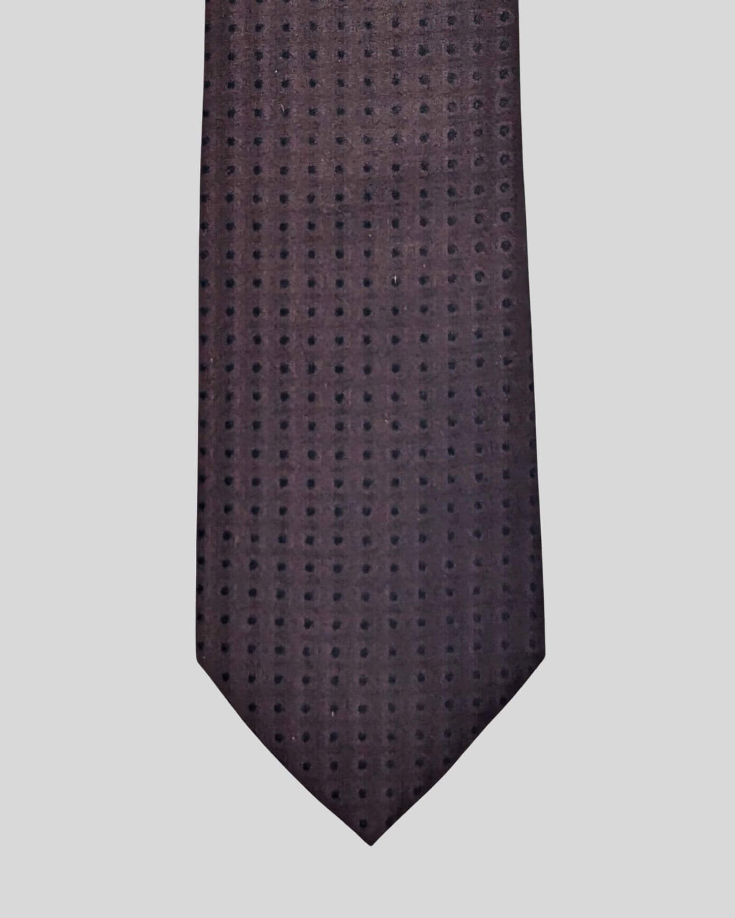 Siyah Nokta Desenli Koyu Kahverengi İpek Kravat - 8 cm genişlik